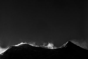 Photo noir et blanc de montagne à Chamonix