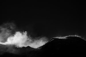 Photo noir et blanc de montagne à Chamonix
